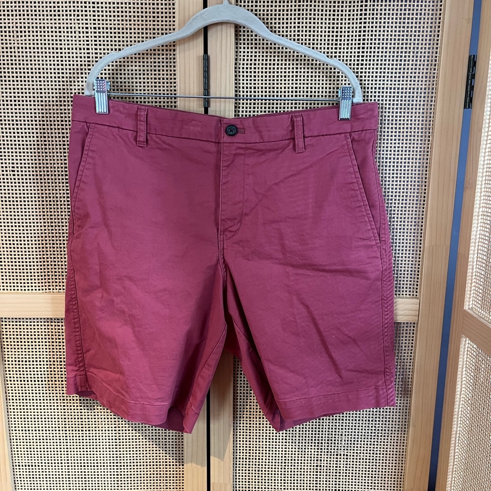 Men’s 34 Chaps Shorts